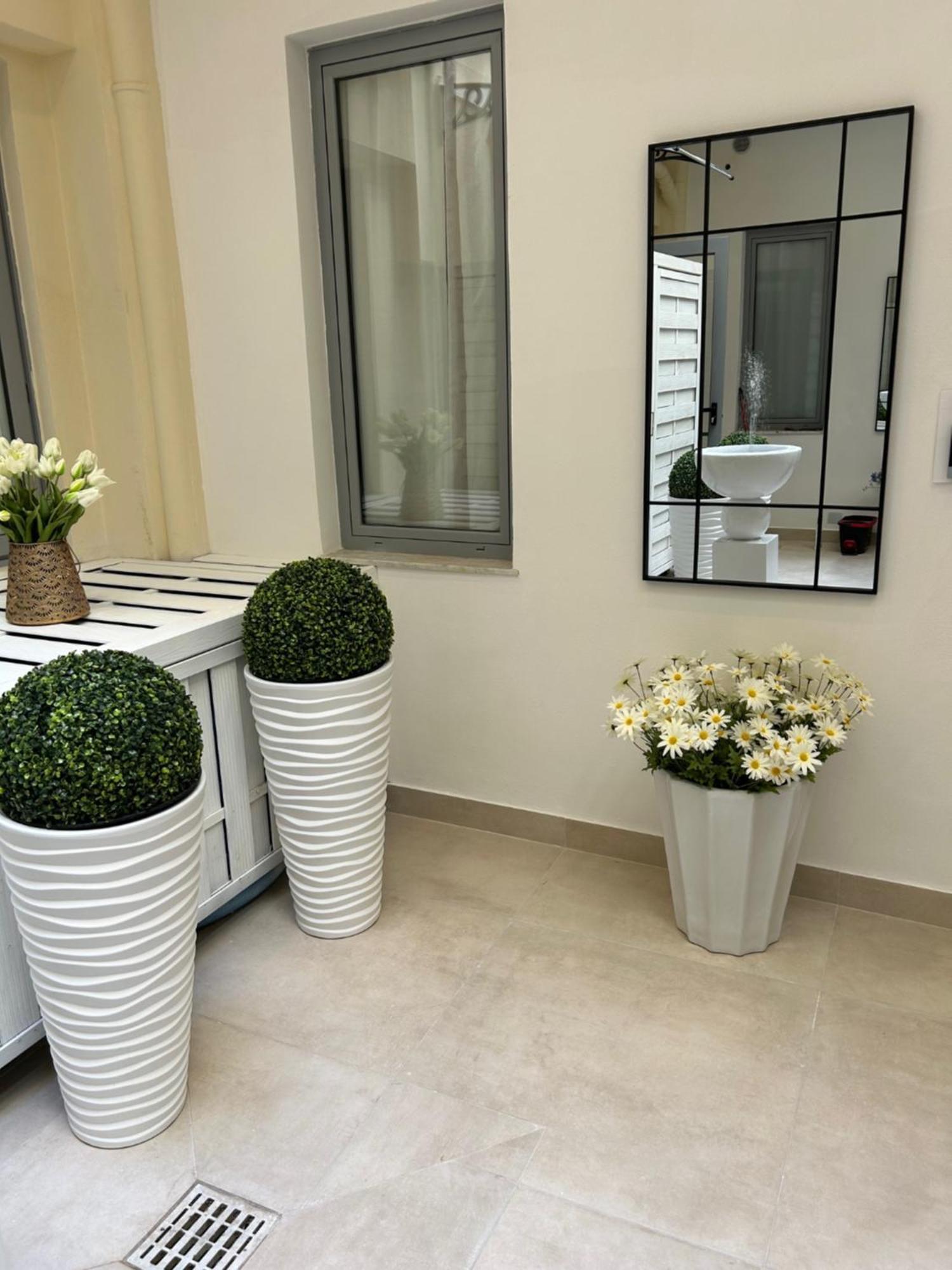Hotel Casa Lounge Costituzione Cagliari Esterno foto